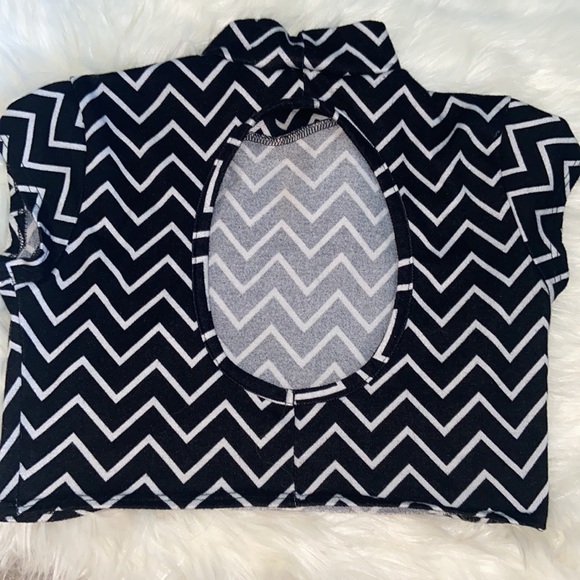 Rue 21 Crop top😍 - Picture 3 of 3